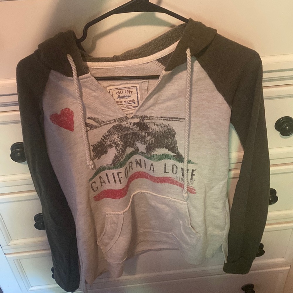CALIFORNIA HOODIE